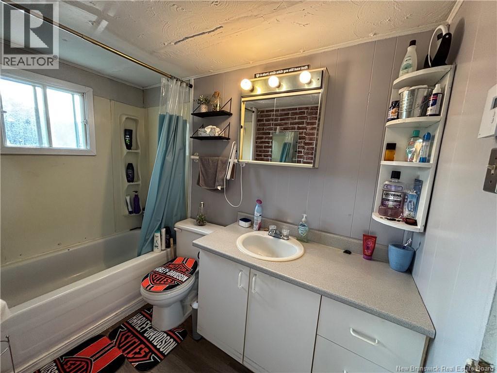 27 Mazerolle Street - 10