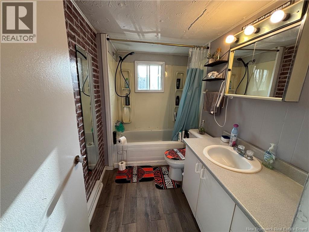 27 Mazerolle Street - 11
