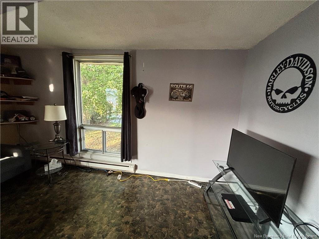27 Mazerolle Street - 14