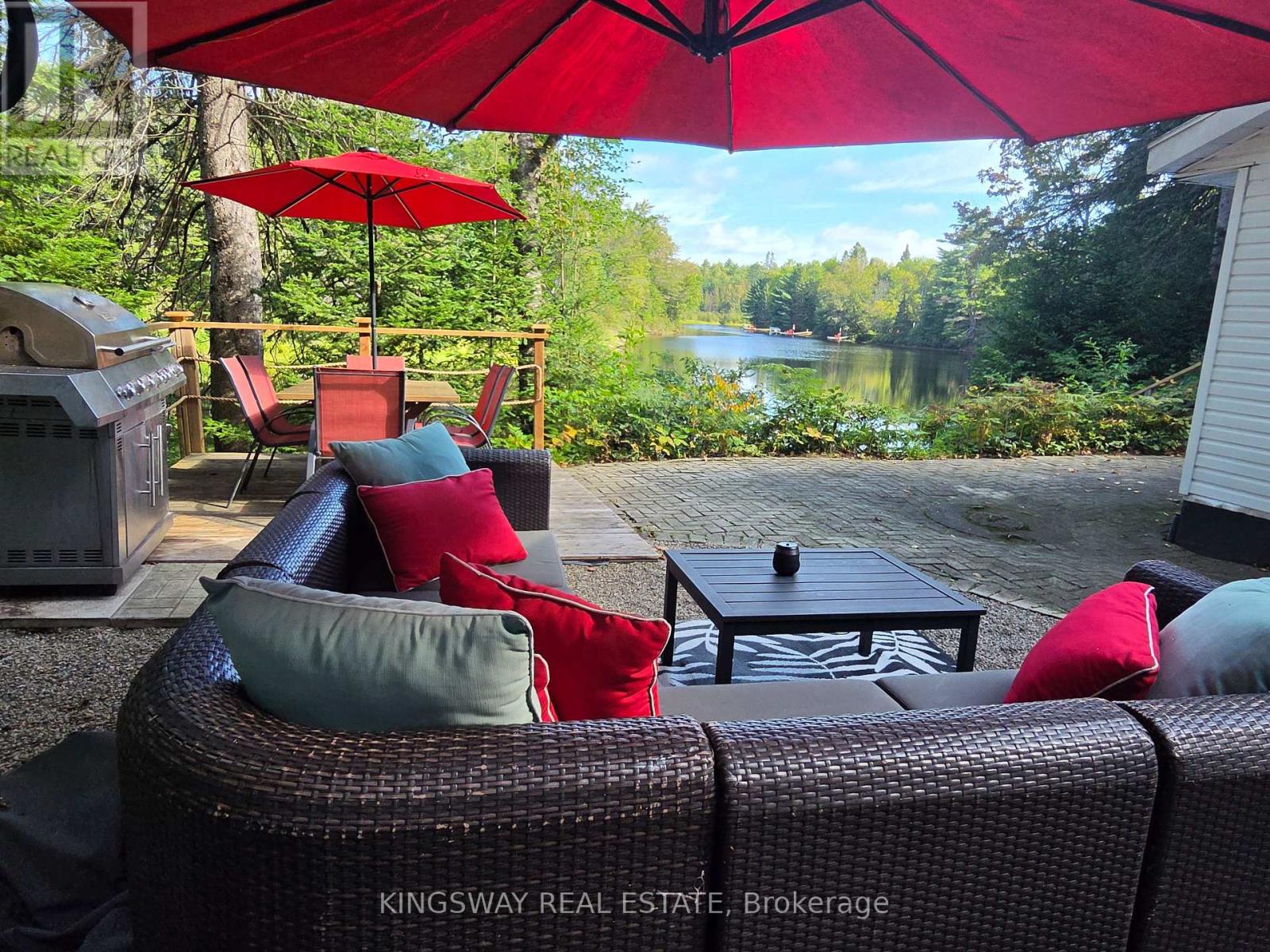 325 BALSAM CHUTES ROAD - 31