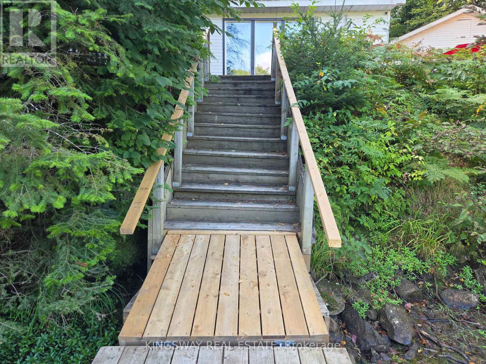 325 BALSAM CHUTES ROAD - 39