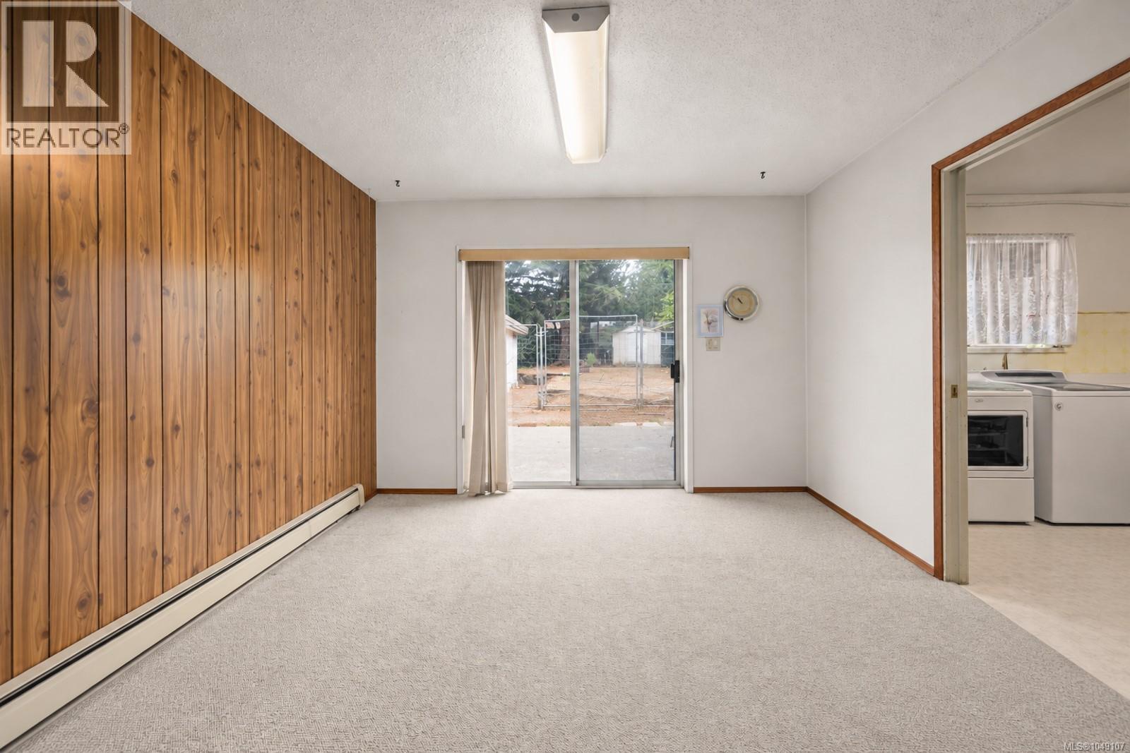 1867 Grandview Dr - Image 19