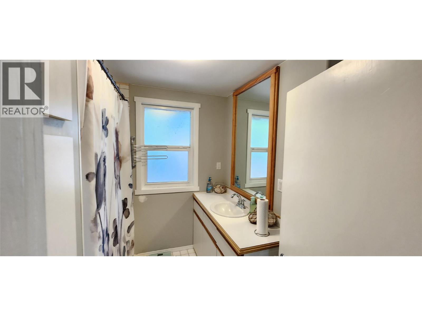610 GILPIN Road - 16