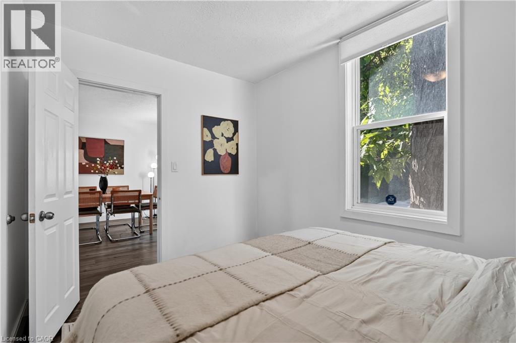 225 CHARLTON Avenue E, Hamilton — photo 7
