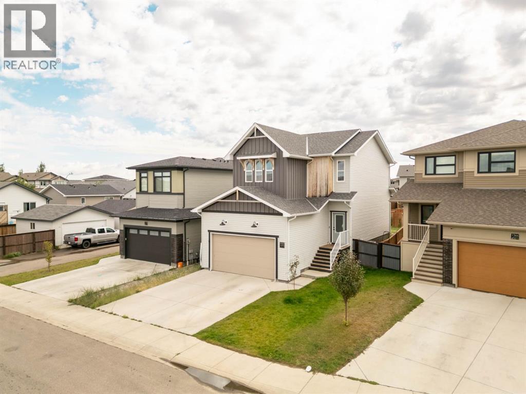 1370 Pacific Circle W - 1