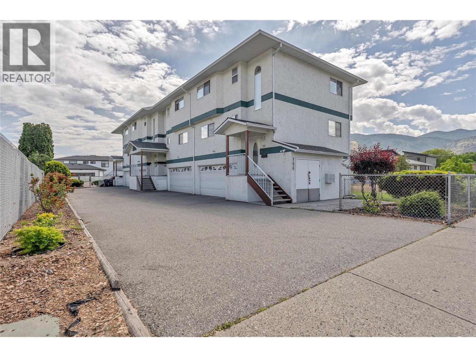 #103 166 Green Avenue W - 1