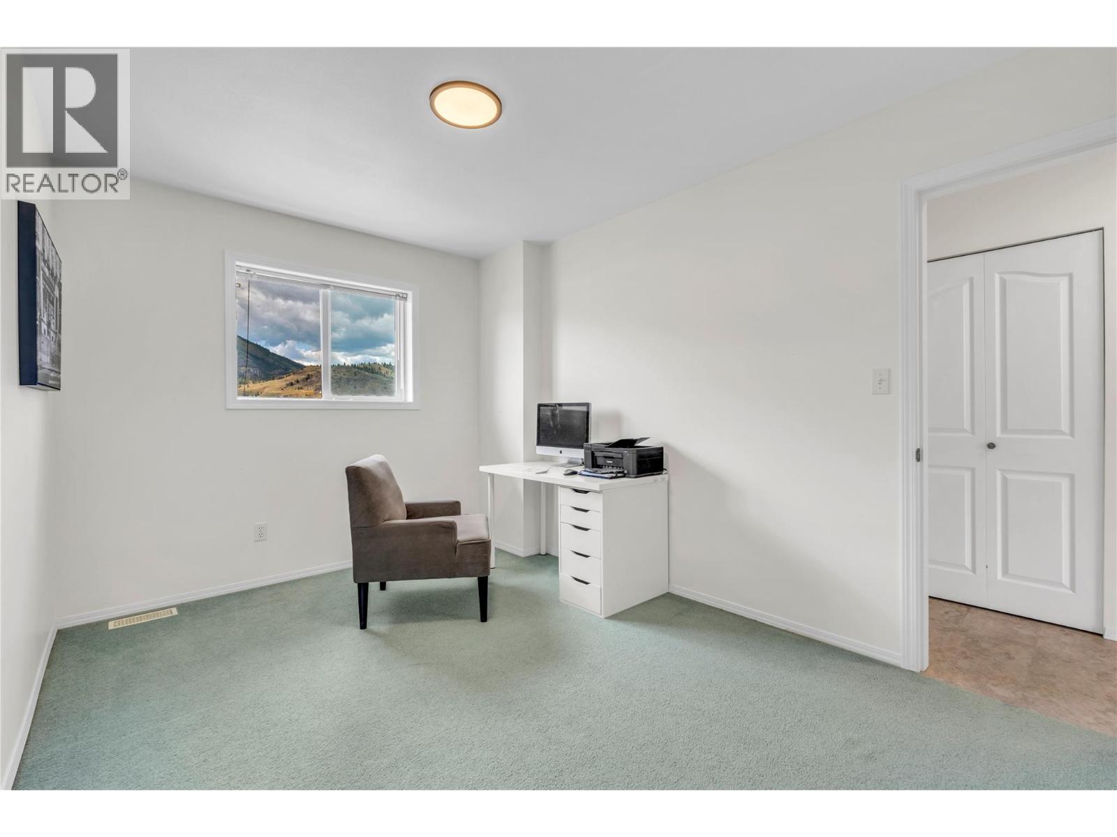 #103 166 Green Avenue W - 14