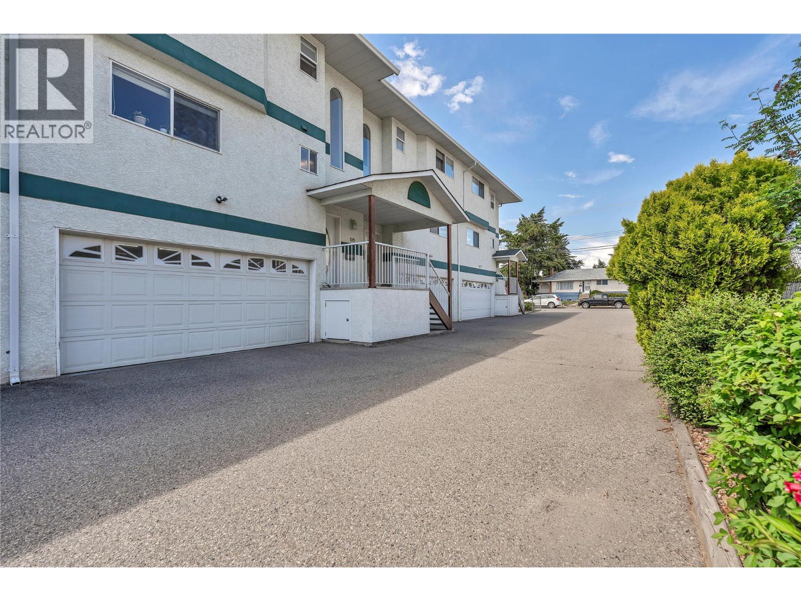 #103 166 Green Avenue W - 20