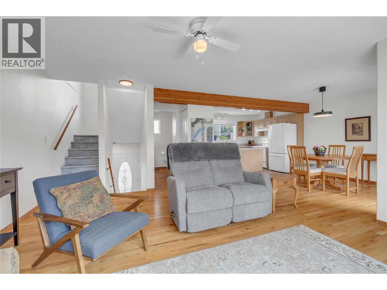 #103 166 Green Avenue W - 6