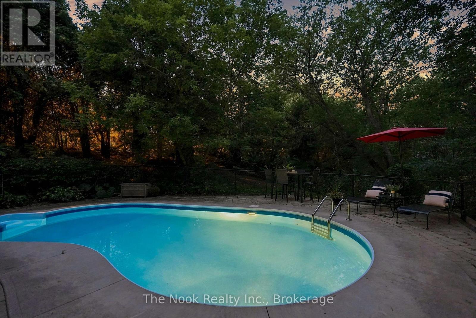 5068 MAIN STREET - 11