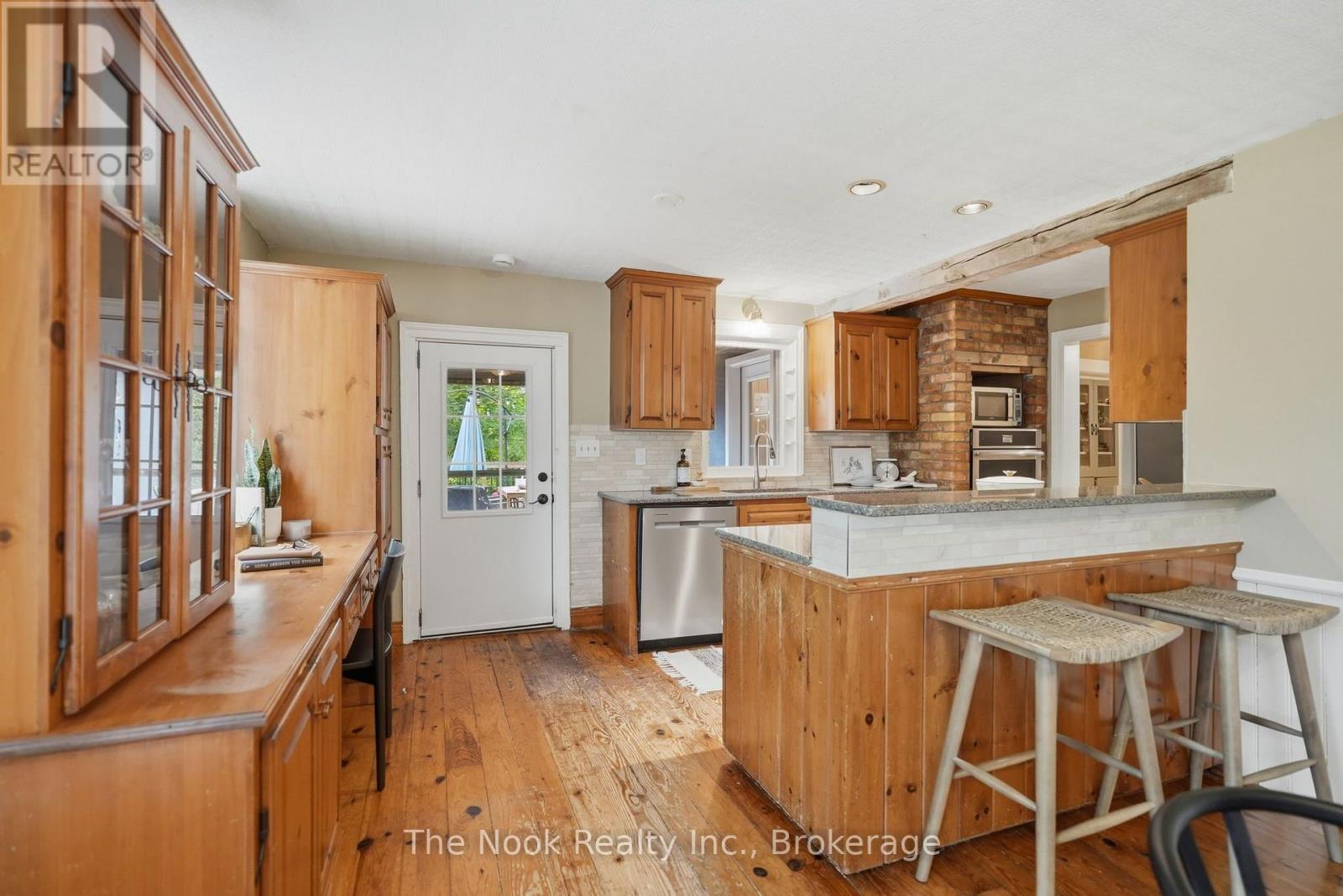 5068 MAIN STREET - Image 27