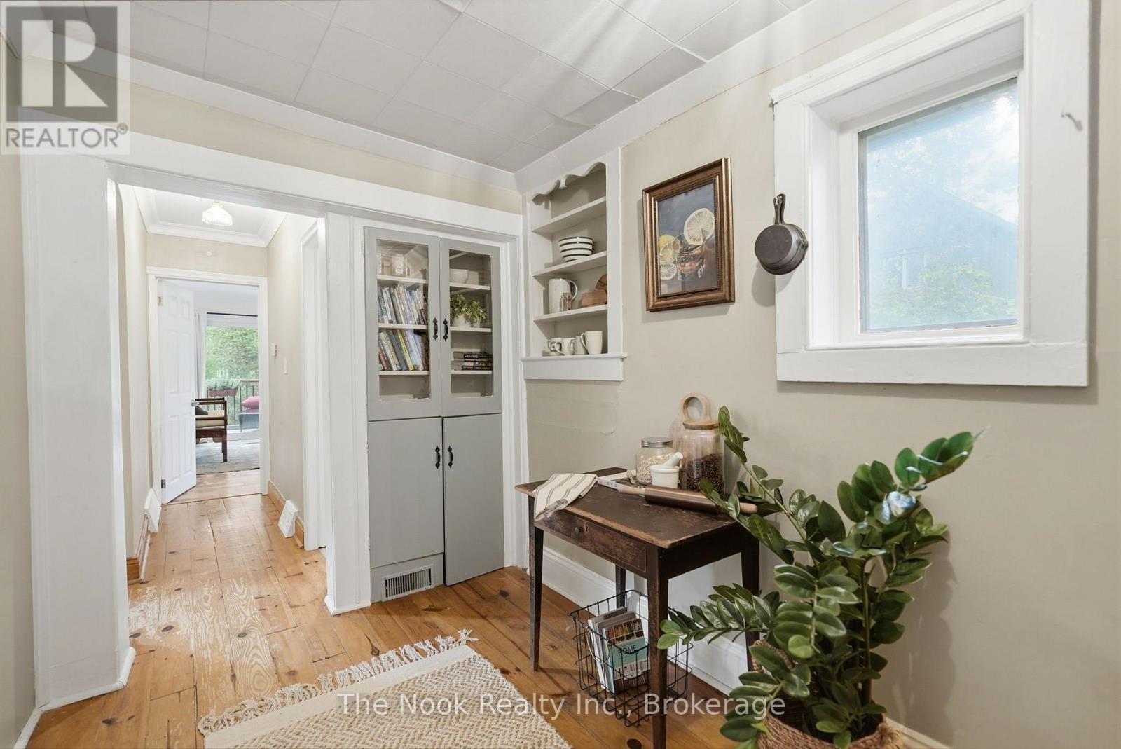 5068 MAIN STREET - 31