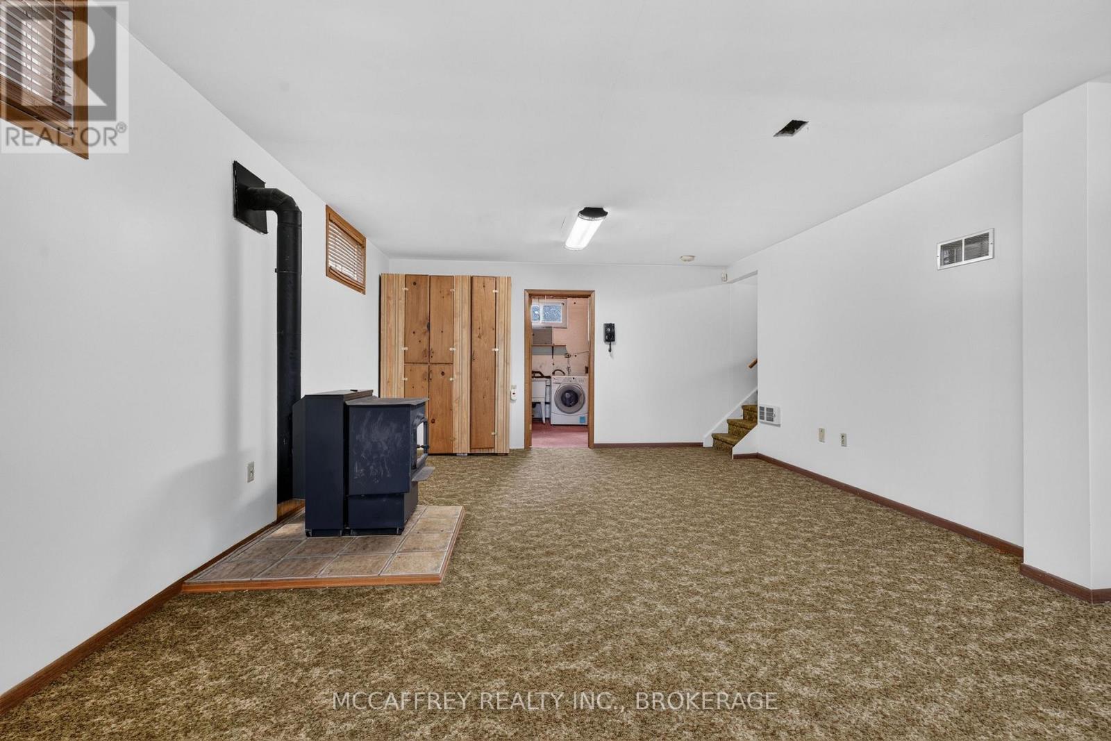 2572 COUNTY RD 1 E - 25