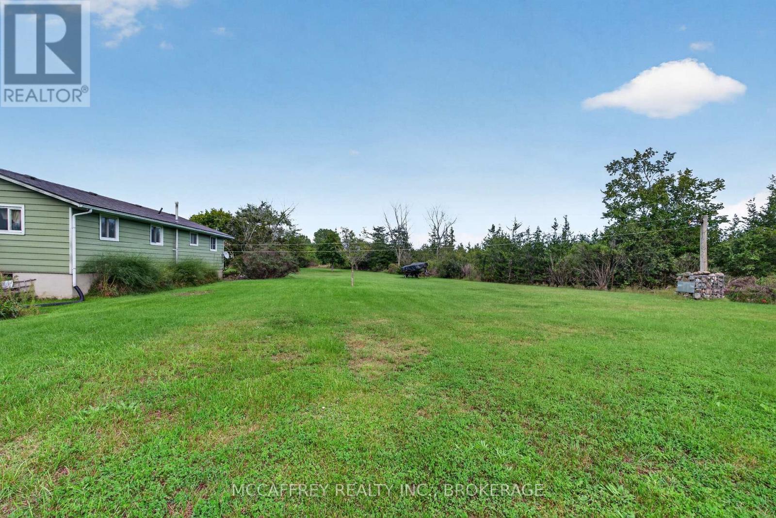 2572 COUNTY RD 1 E - 37