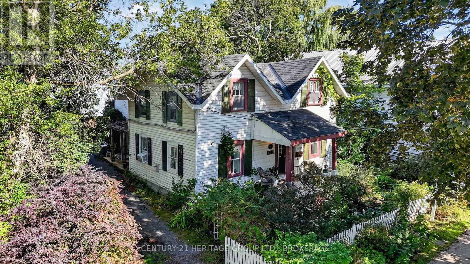 438 MAIN STREET - 1