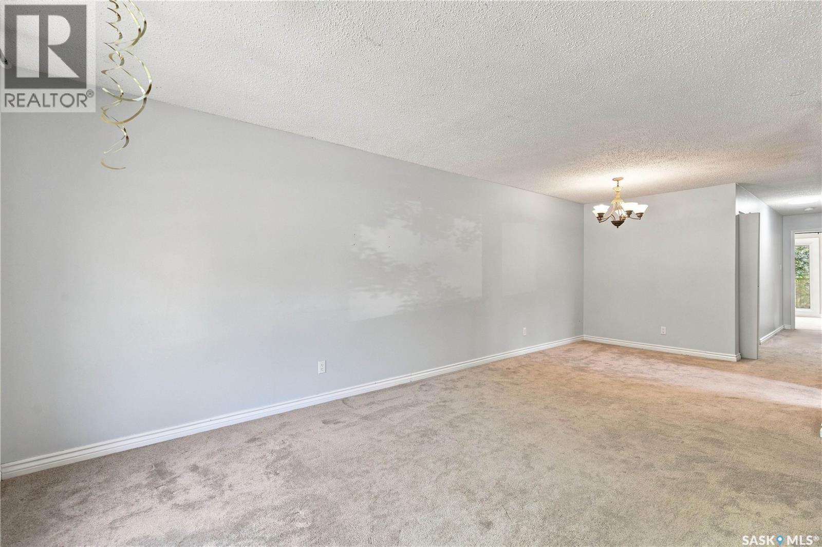 1921 McKercher DRIVE, Saskatoon — photo 5