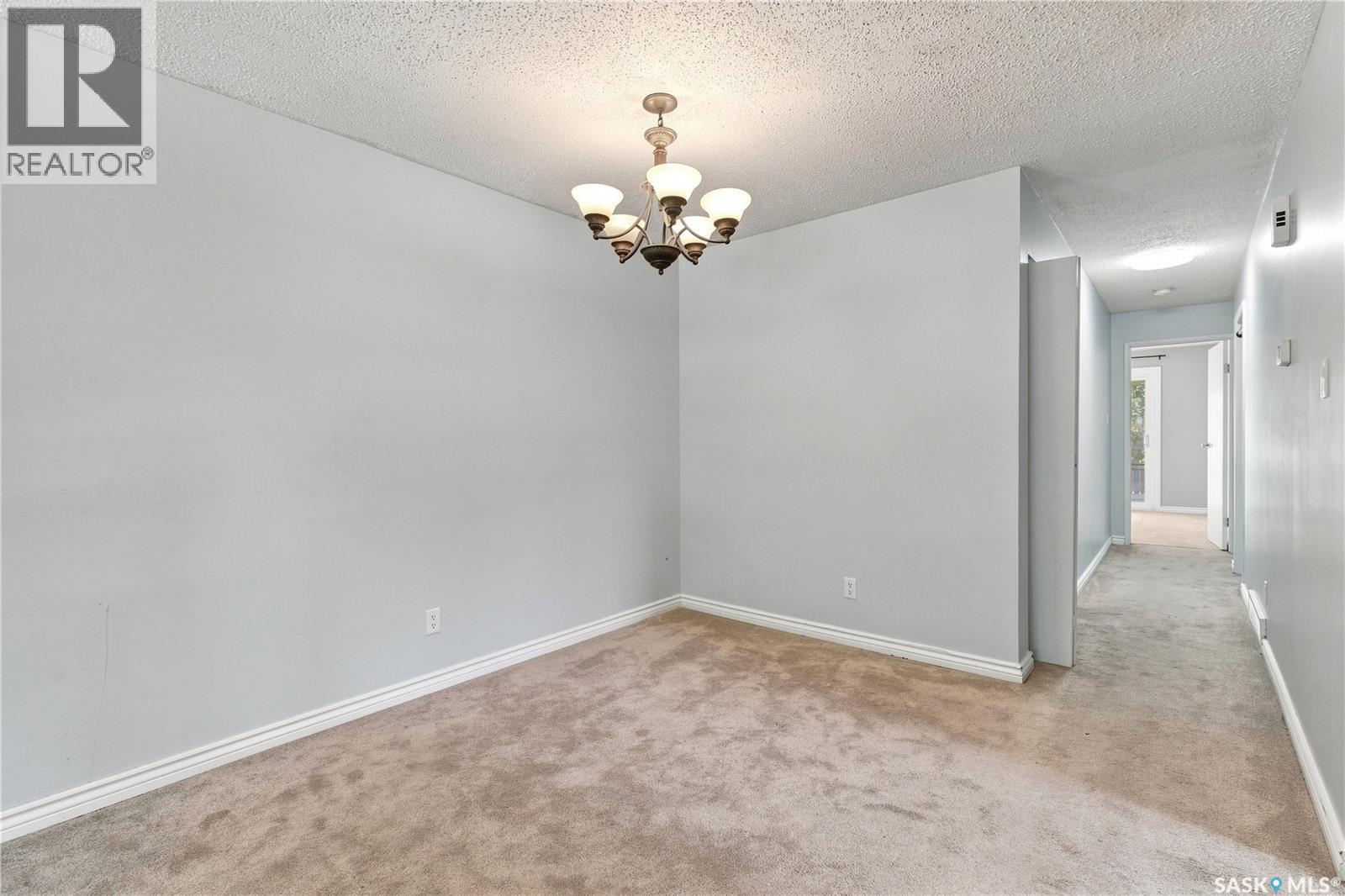 1921 McKercher DRIVE, Saskatoon — photo 7