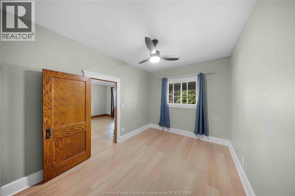 1347 Lincoln - 13