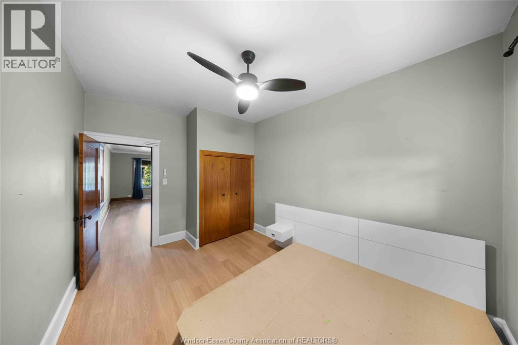 1347 Lincoln - 18
