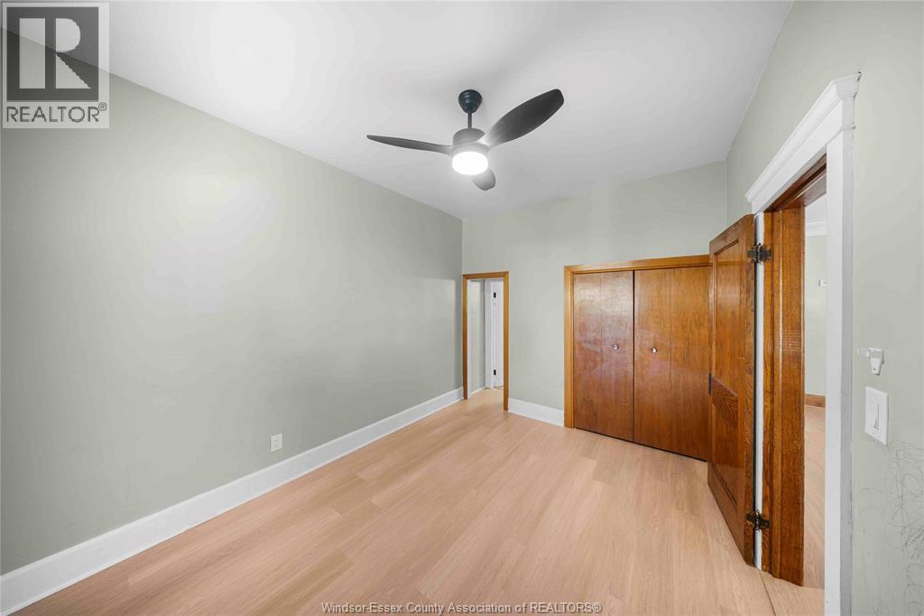 1347 Lincoln - 12