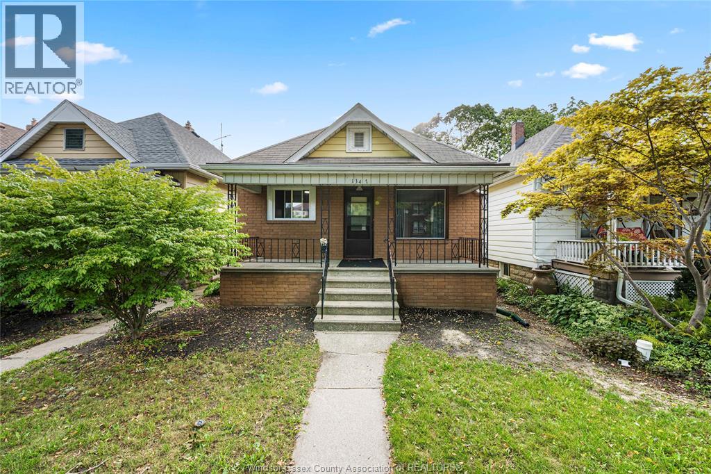1347 Lincoln - 6