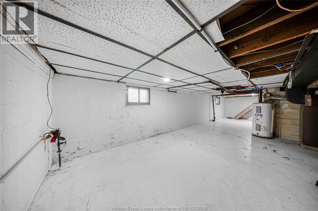 1347 Lincoln - 26