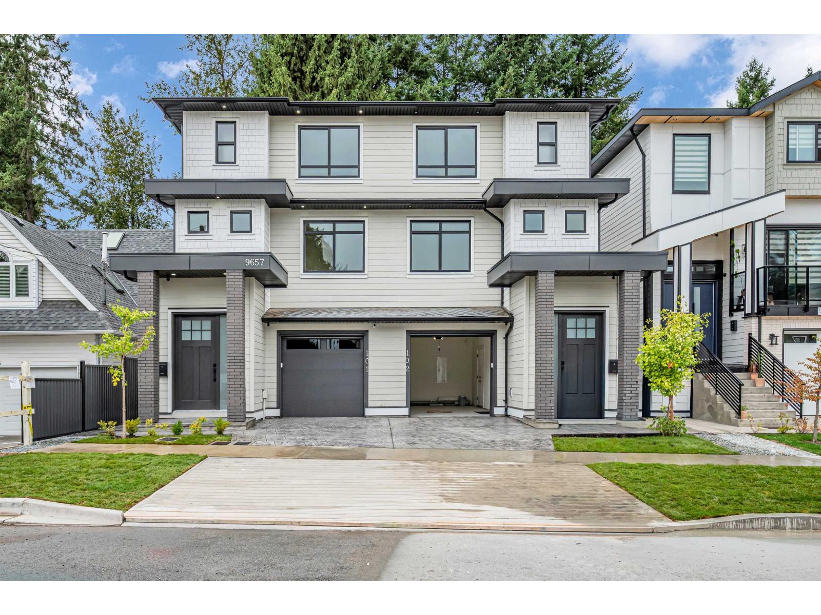 9657 161A STREET, Surrey — photo 1