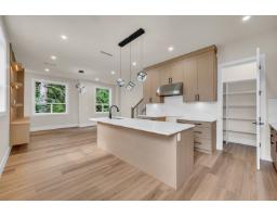 9657 161a Street, Surrey, BC V4N2E8 Photo 9