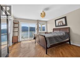 Family room - 10326 Nighthawk Road, Lake Country, BC V4V2K7 Photo 6