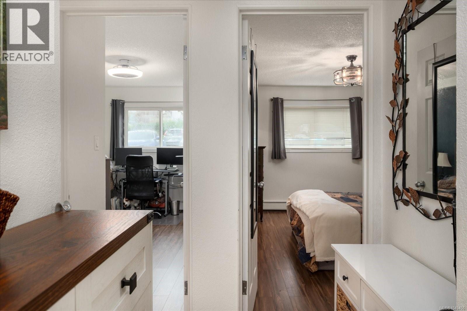 #112 218 Bayview Ave - 8