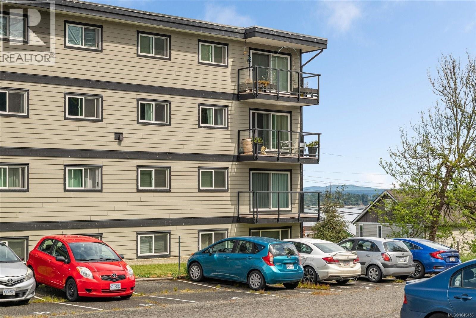 112 218 Bayview Ave, Ladysmith