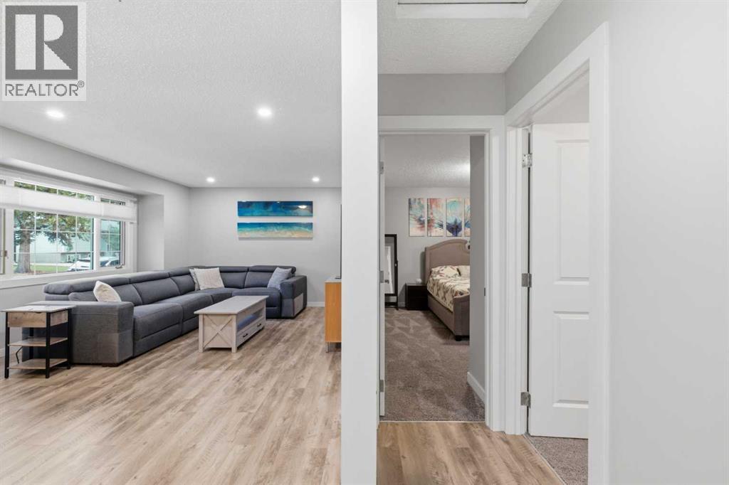 327 Lynnview Way SE - Image 7