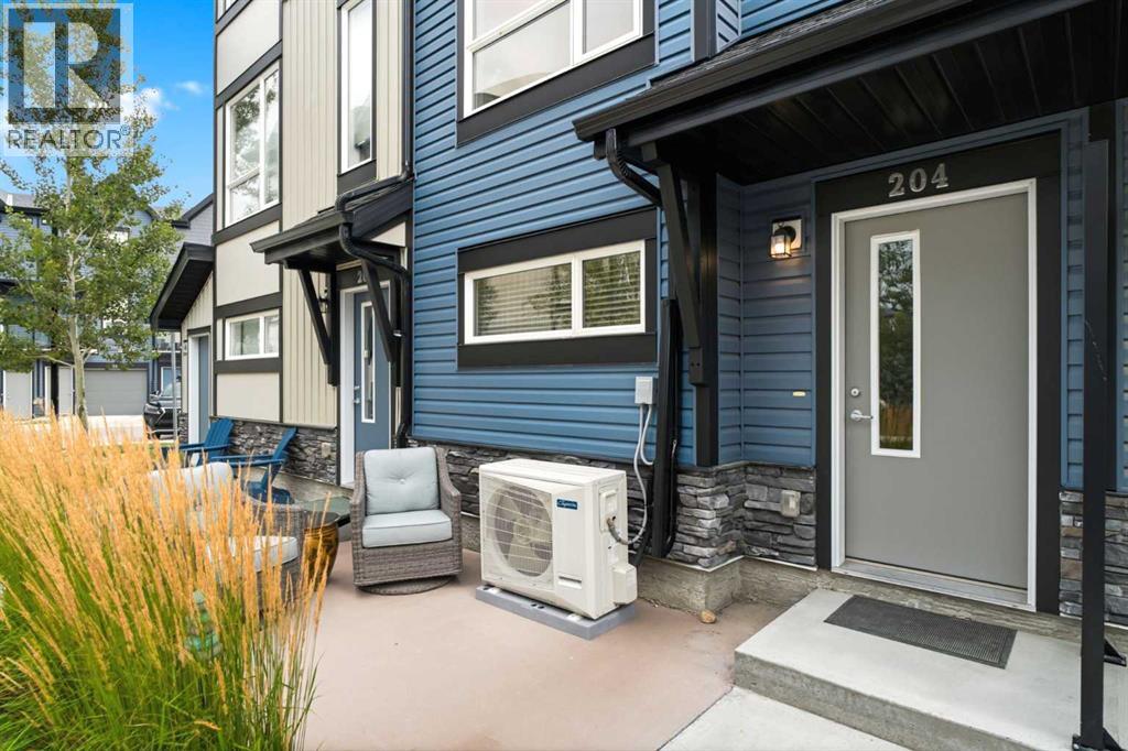 #204 15 Evanscrest Park NW - Image 3