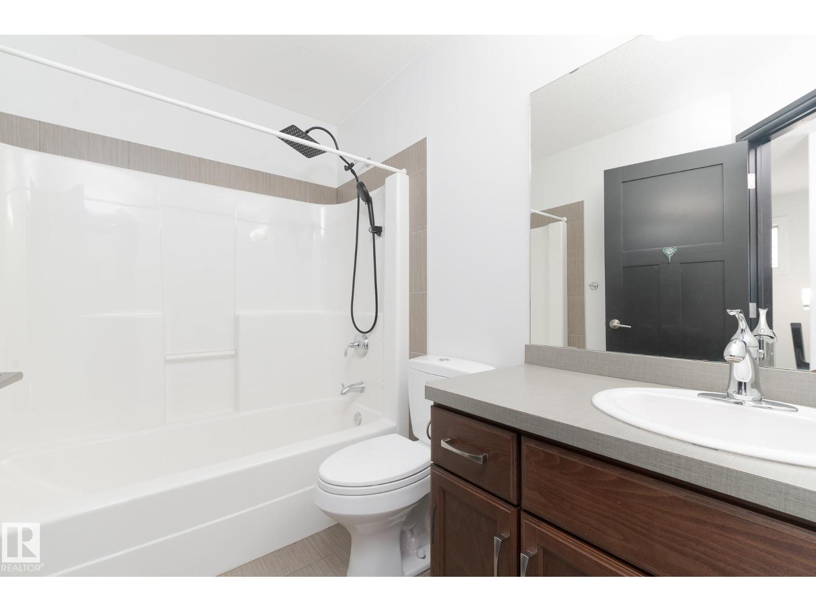 71 GREENBURY CR - 41