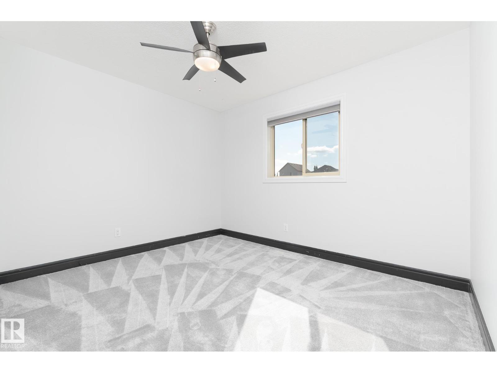 71 GREENBURY CR - 39