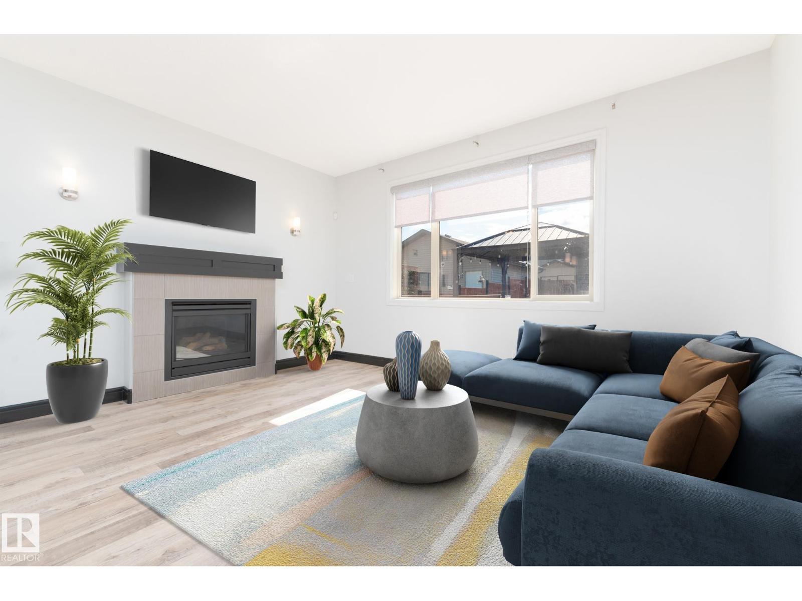 71 GREENBURY CR - 19
