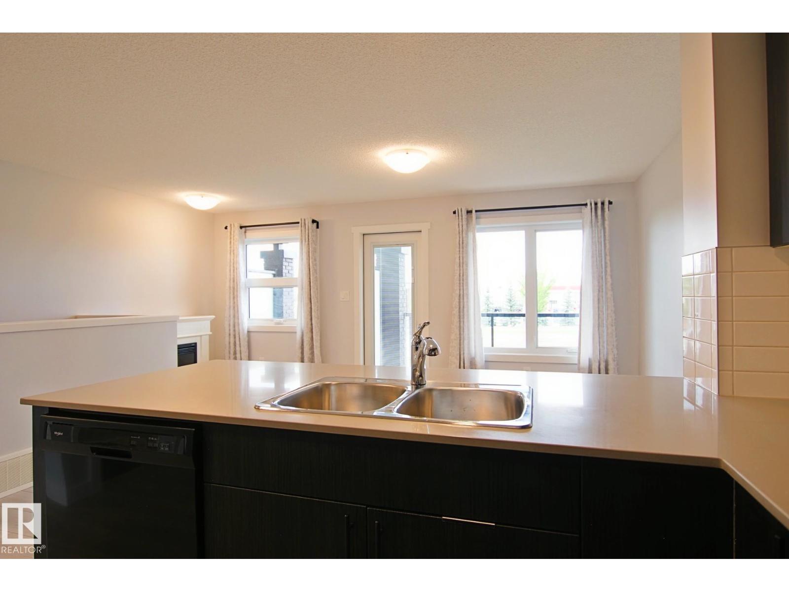 #70 1203 163 ST SW - 12