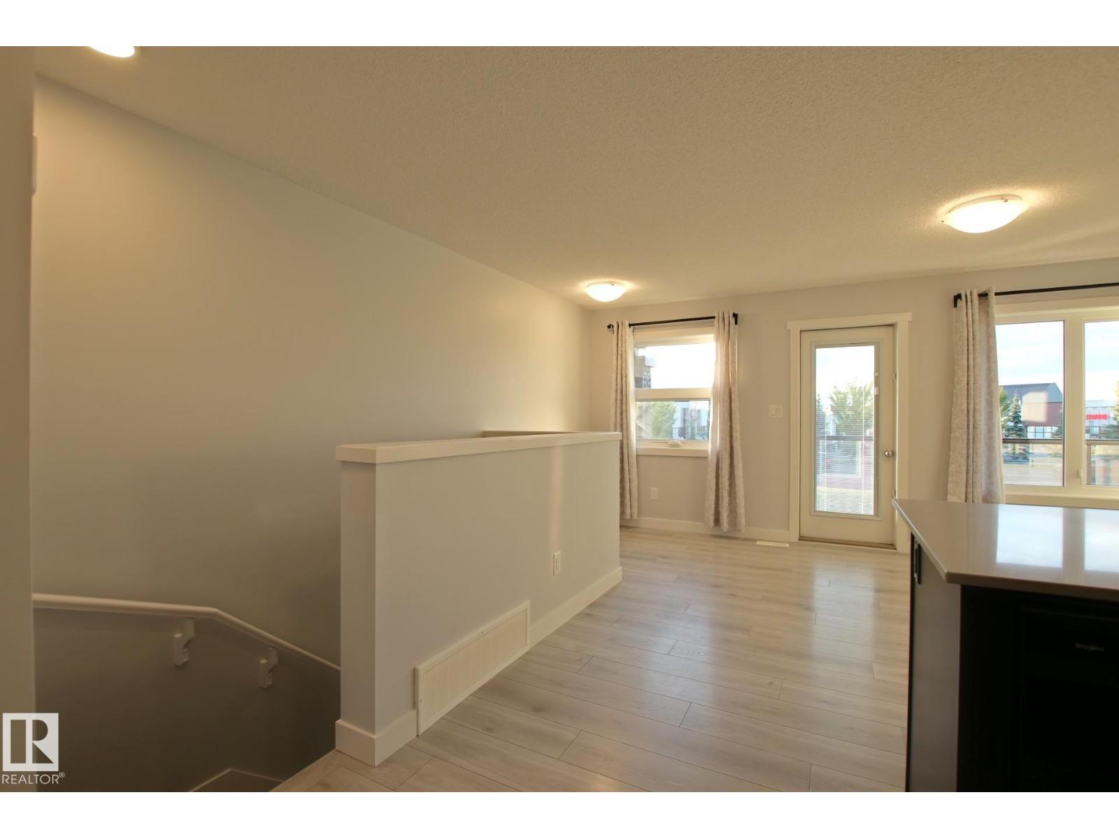 #70 1203 163 ST SW - 10