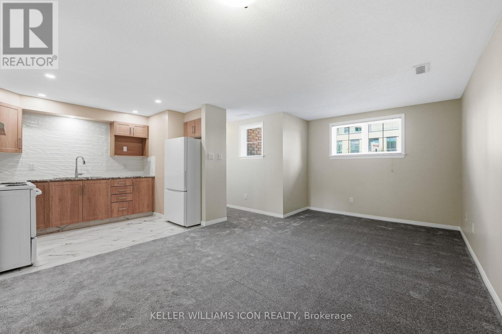 4 Bed, 4 Bath House for Sale in Ottawa – 43 THORNBURY CRESCENT, Ottawa – MLS# X13773190 - Image 30