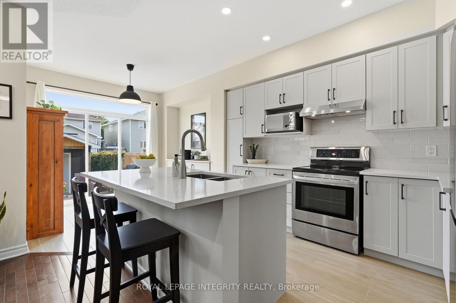 3 Bed, 3 Bath House for Sale in Ottawa – 427 SULTAN STREET, Ottawa – MLS# X13773204 - Image 19