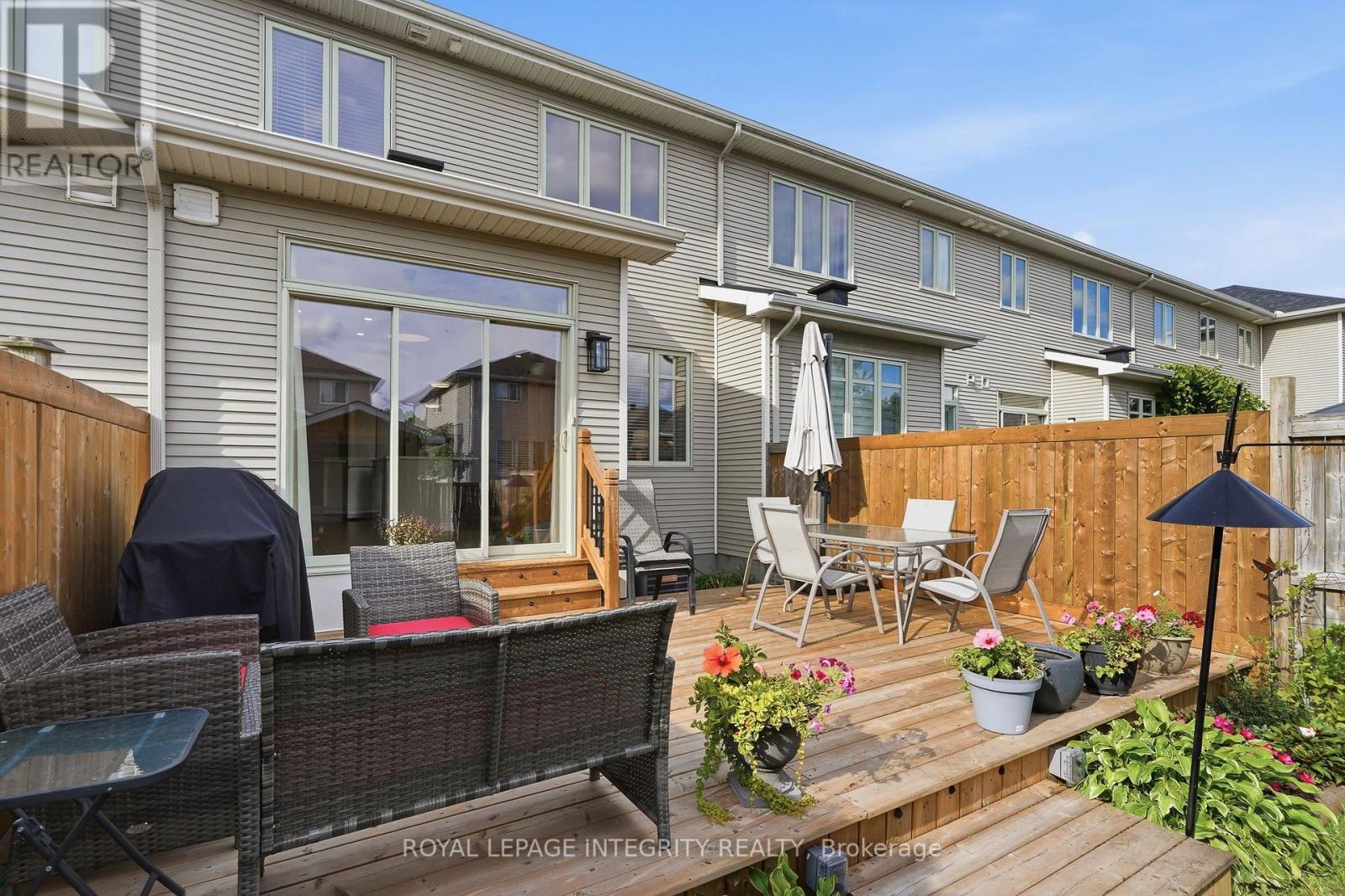 3 Bed, 3 Bath House for Sale in Ottawa – 427 SULTAN STREET, Ottawa – MLS# X13773204 - Image 36