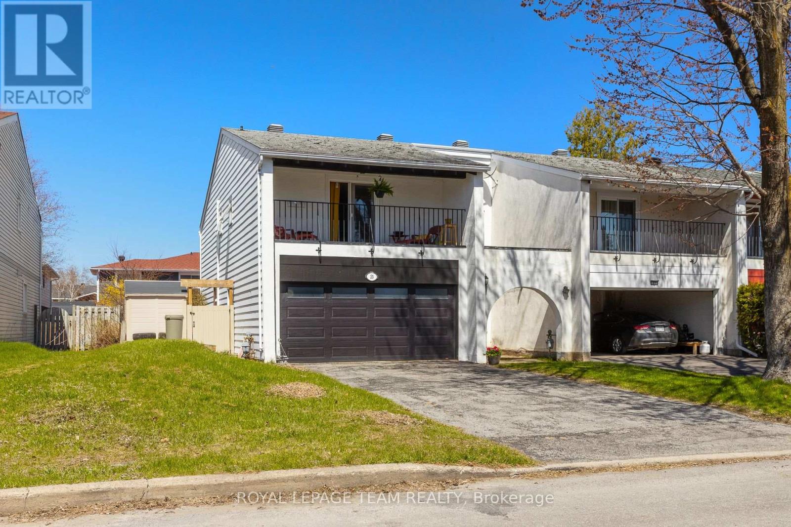 25 GRADY CRESCENT - 3