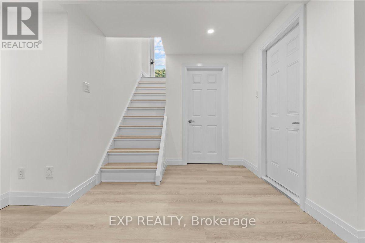 5 Bed, 4 Bath House for Sale in Ottawa – 5466 EDGEWATER DRIVE, Ottawa – MLS# X13773288 - Image 28