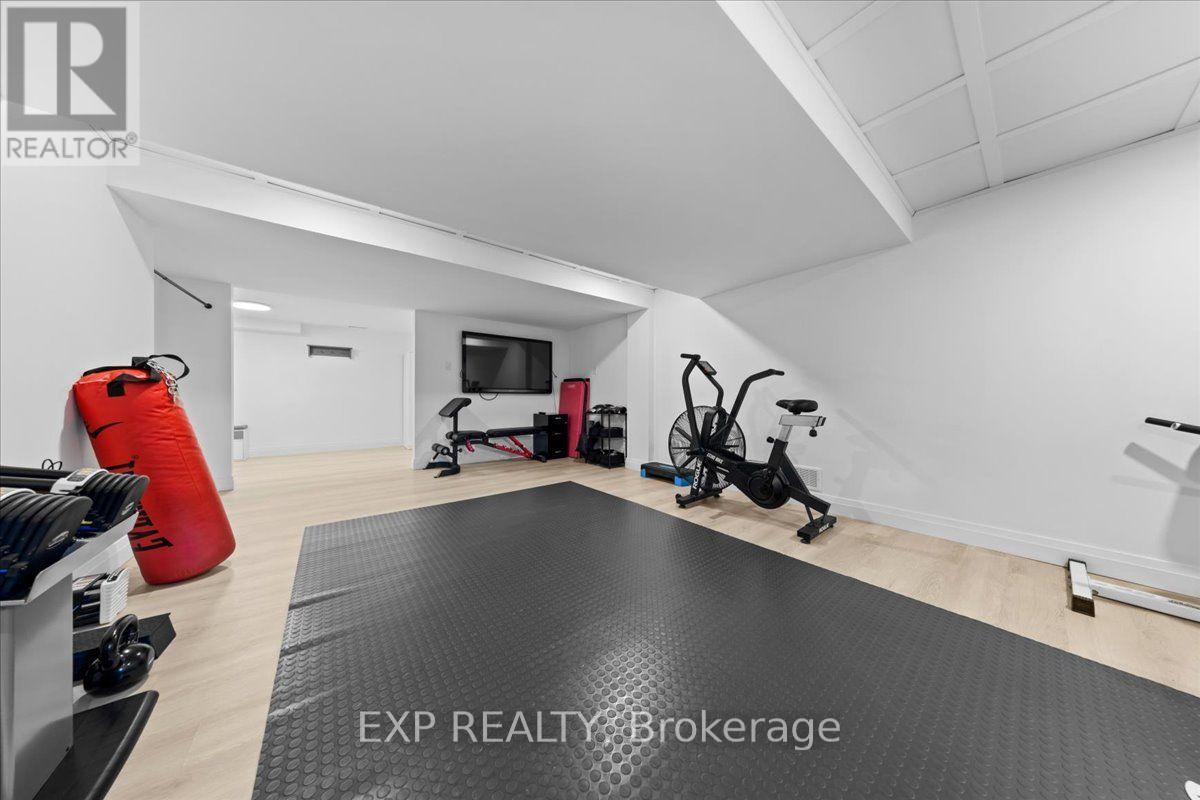 5 Bed, 4 Bath House for Sale in Ottawa – 5466 EDGEWATER DRIVE, Ottawa – MLS# X13773288 - Image 39