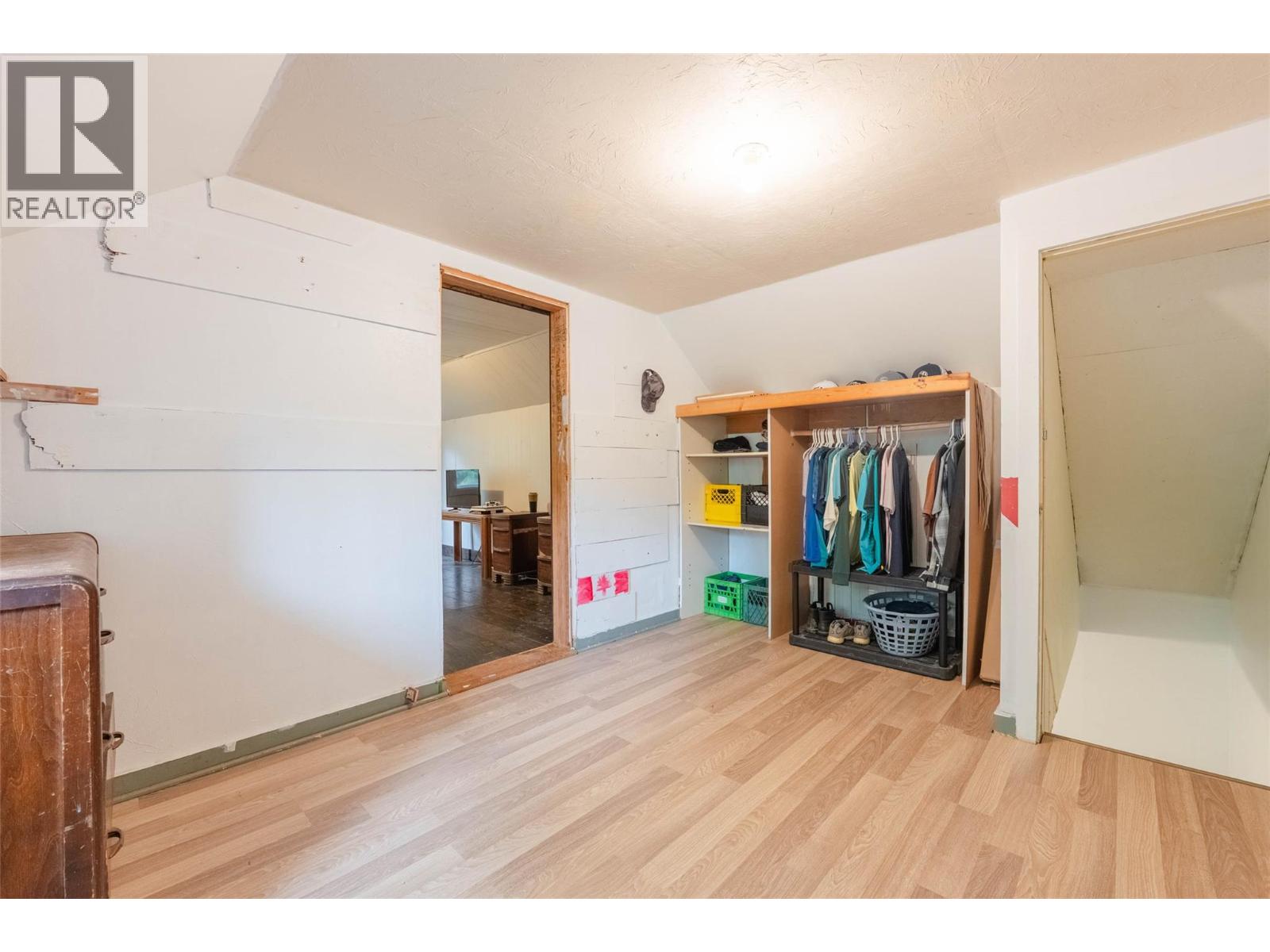 1401 Vancouver Street - Image 35