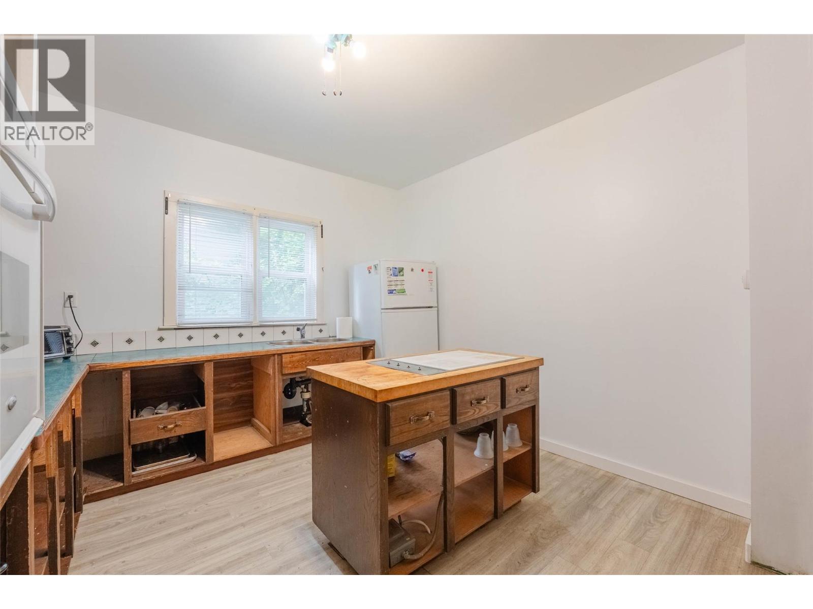 1401 Vancouver Street - 26