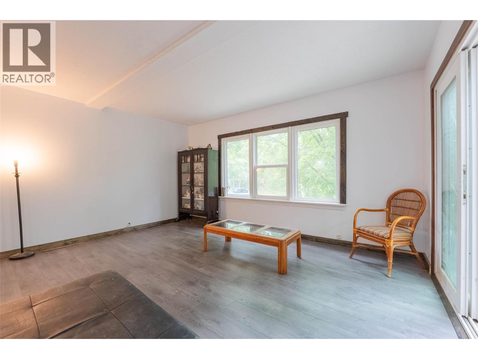 1401 Vancouver Street - Image 15