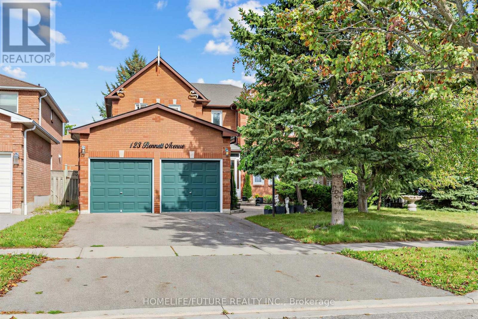 123 BENNETT AVENUE - 1