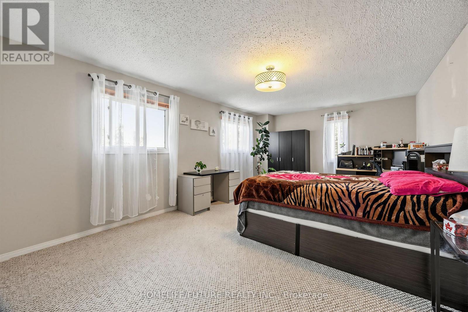 123 BENNETT AVENUE - Image 17