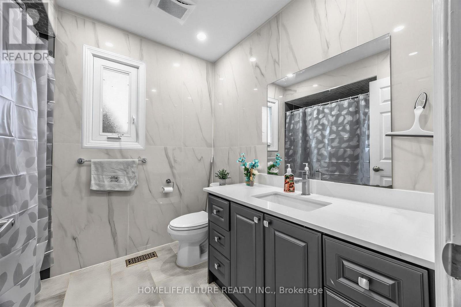 123 BENNETT AVENUE - 18